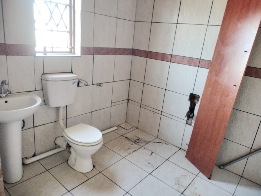 3 Bedroom Property for Sale in Sechaba Mahobeville Free State
